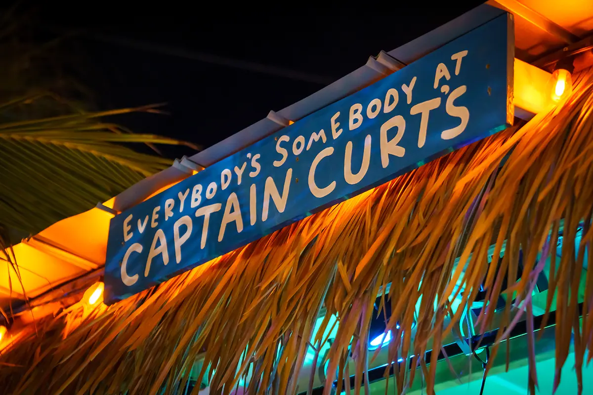 Captain Curts Gallery