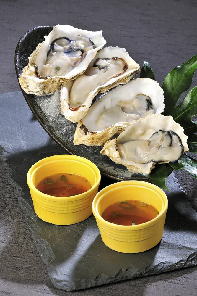 What You Should Know About Clams, Oysters, Shrimp, and Crabs